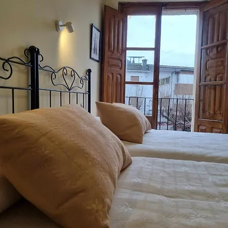 Cuatro Canos Apartment