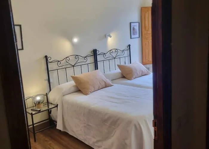 Cuatro Canos Madrigal de la Vera