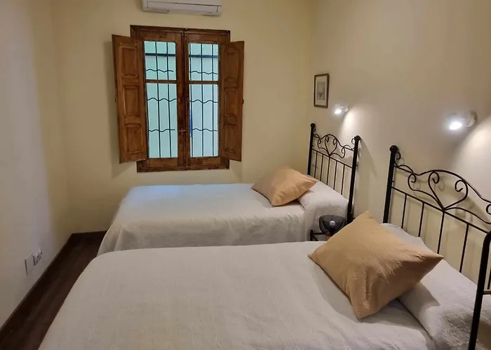 Cuatro Canos Madrigal de la Vera